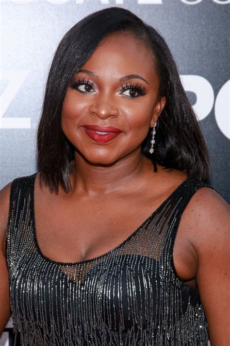 Naturi Naughton .